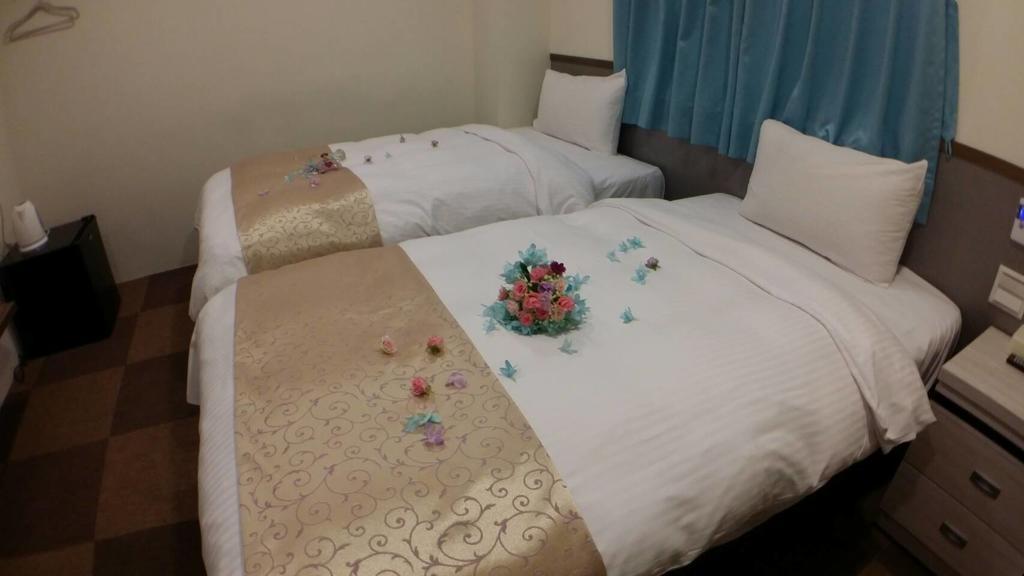 Chang Ti Metropolis Commercial Hotel Zhongli Luaran gambar