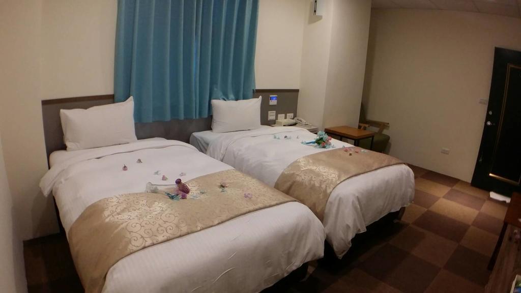 Chang Ti Metropolis Commercial Hotel Zhongli Luaran gambar