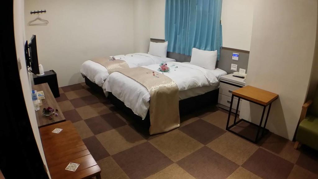 Chang Ti Metropolis Commercial Hotel Zhongli Luaran gambar