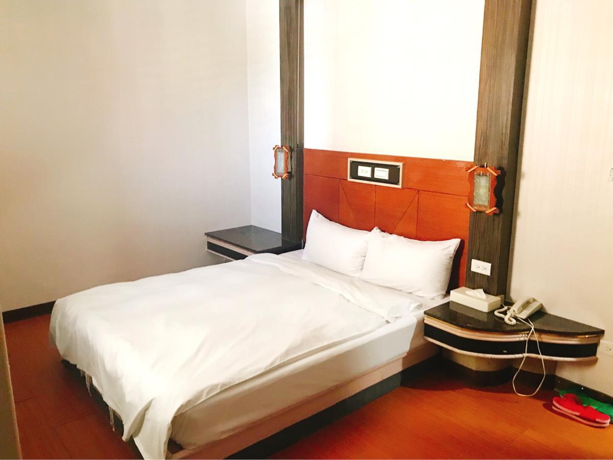 Chang Ti Metropolis Commercial Hotel Zhongli Luaran gambar