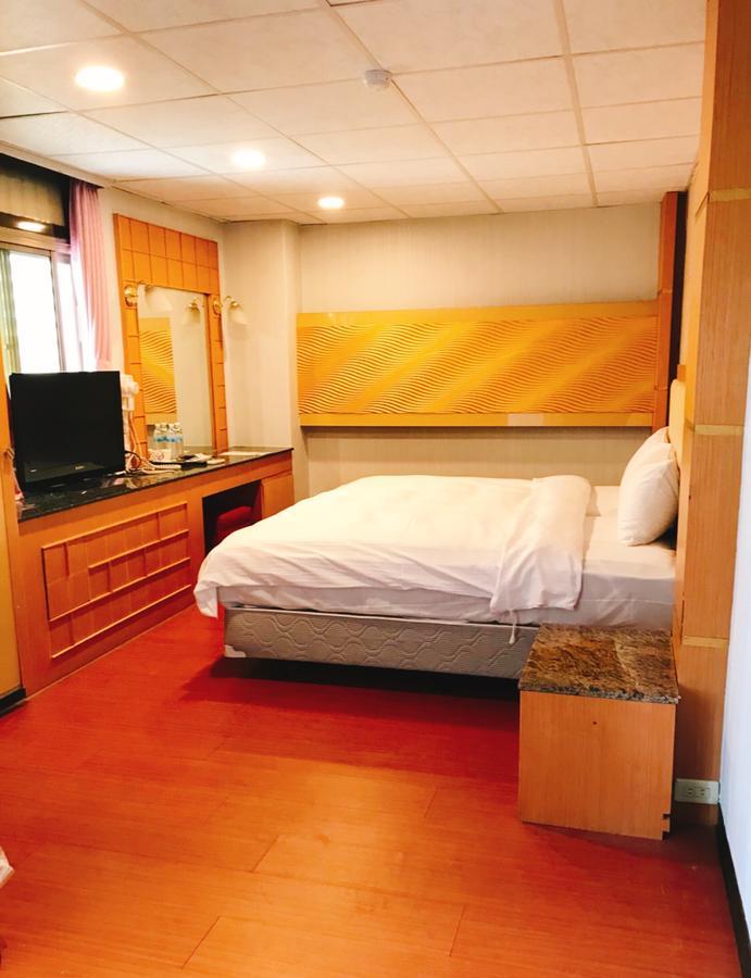 Chang Ti Metropolis Commercial Hotel Zhongli Luaran gambar