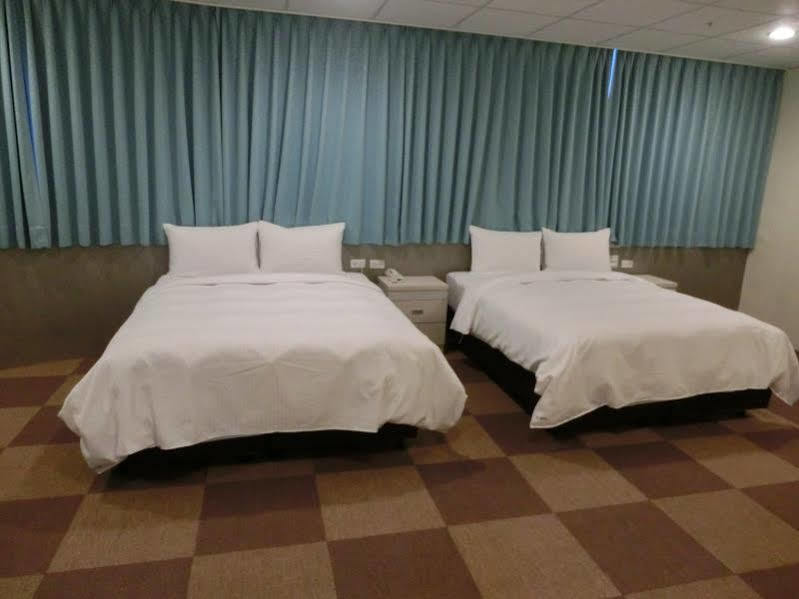 Chang Ti Metropolis Commercial Hotel Zhongli Luaran gambar